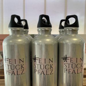 Alternative view of #einstückpfalz-Trinkflasche von SIGG
